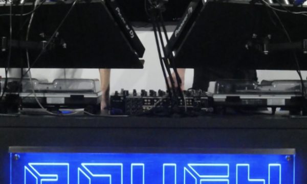 MODEZ OF VIBRATION Radio Show MODEZ OF VIBRATION Radio Show