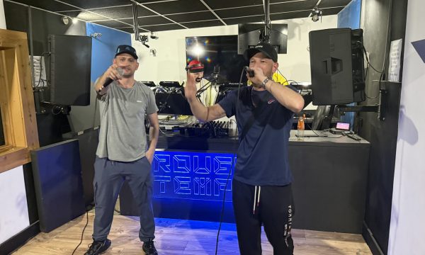 MODEZ OF VIBRATION Radio Show MODEZ OF VIBRATION Radio Show