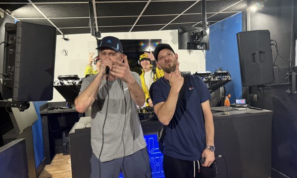 MODEZ OF VIBRATION Radio Show MODEZ OF VIBRATION Radio Show