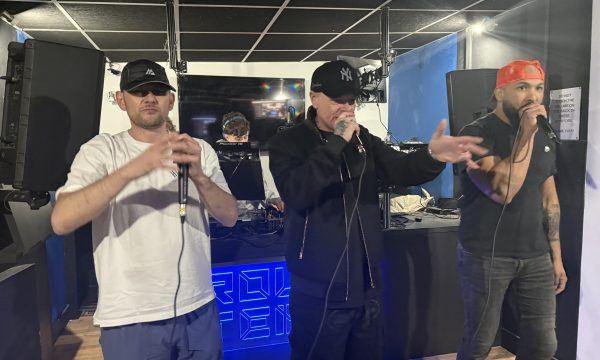 MODEZ OF VIBRATION Radio Show MODEZ OF VIBRATION Radio Show